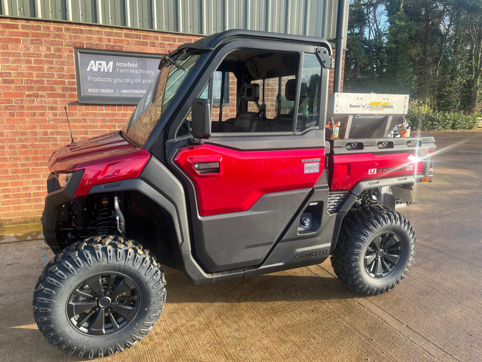 Helixx UTV Spreader - Image 5