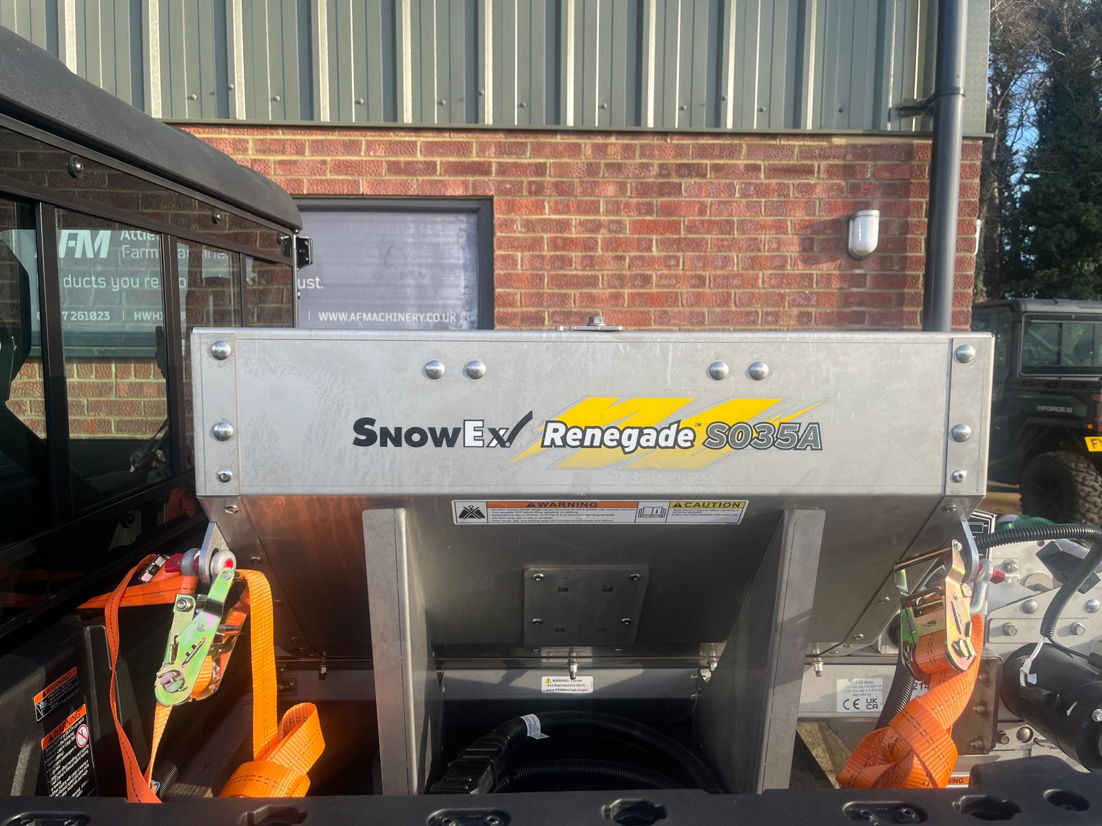Helixx UTV Spreader - Image 4