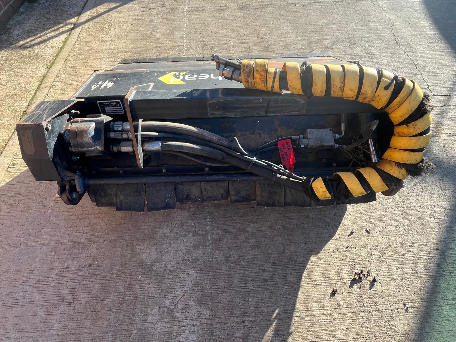 2016 Spearhead Project Black Flail Head 1.2M Hyd Roller (420) - Image 5