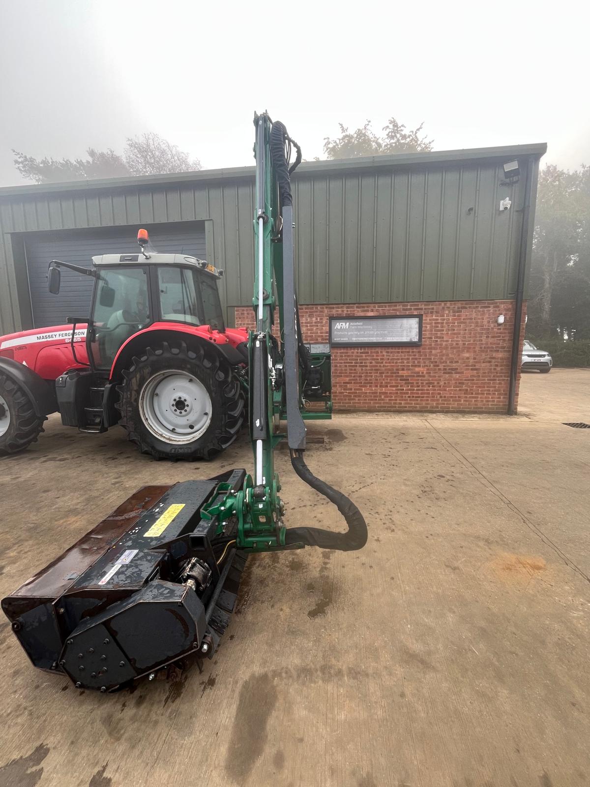 2019 Spearhead T65 Mid Hedge Cutter